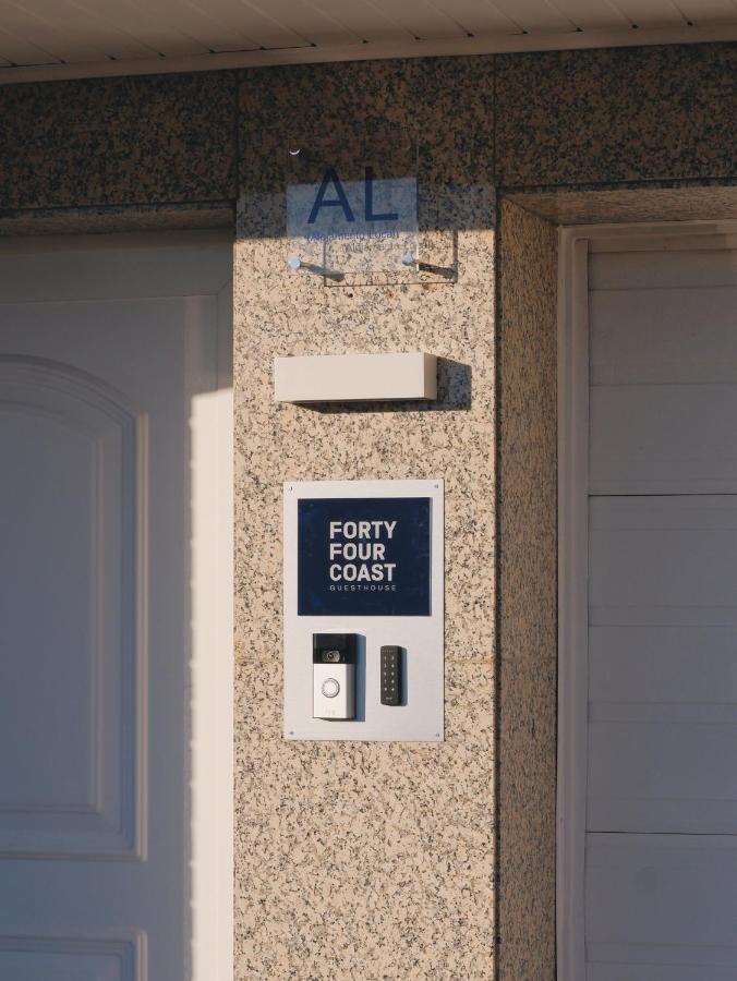 44 Forty Four Coast - Espinho เอสปีโญ ภายนอก รูปภาพ
