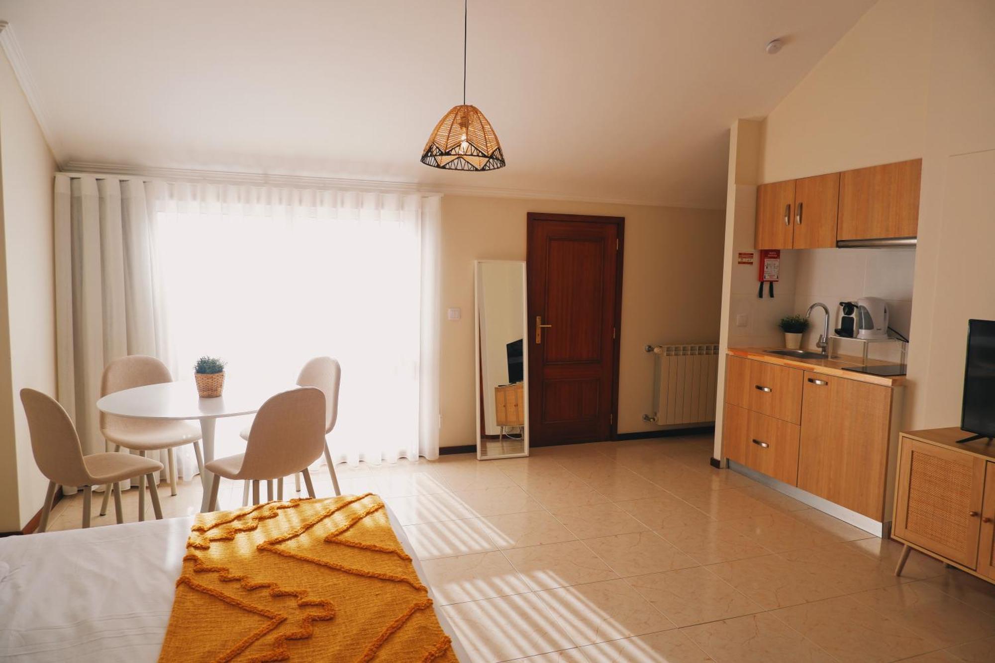 44 Forty Four Coast - Espinho เอสปีโญ ภายนอก รูปภาพ
